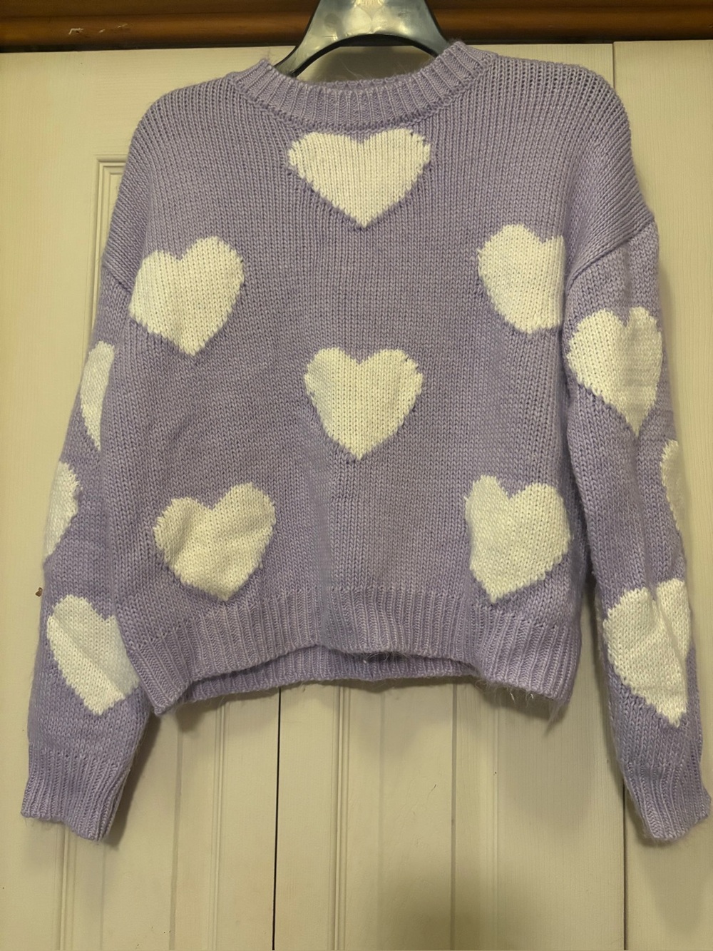 Forever 21 Lavender Crewneck Sweater with White Hearts